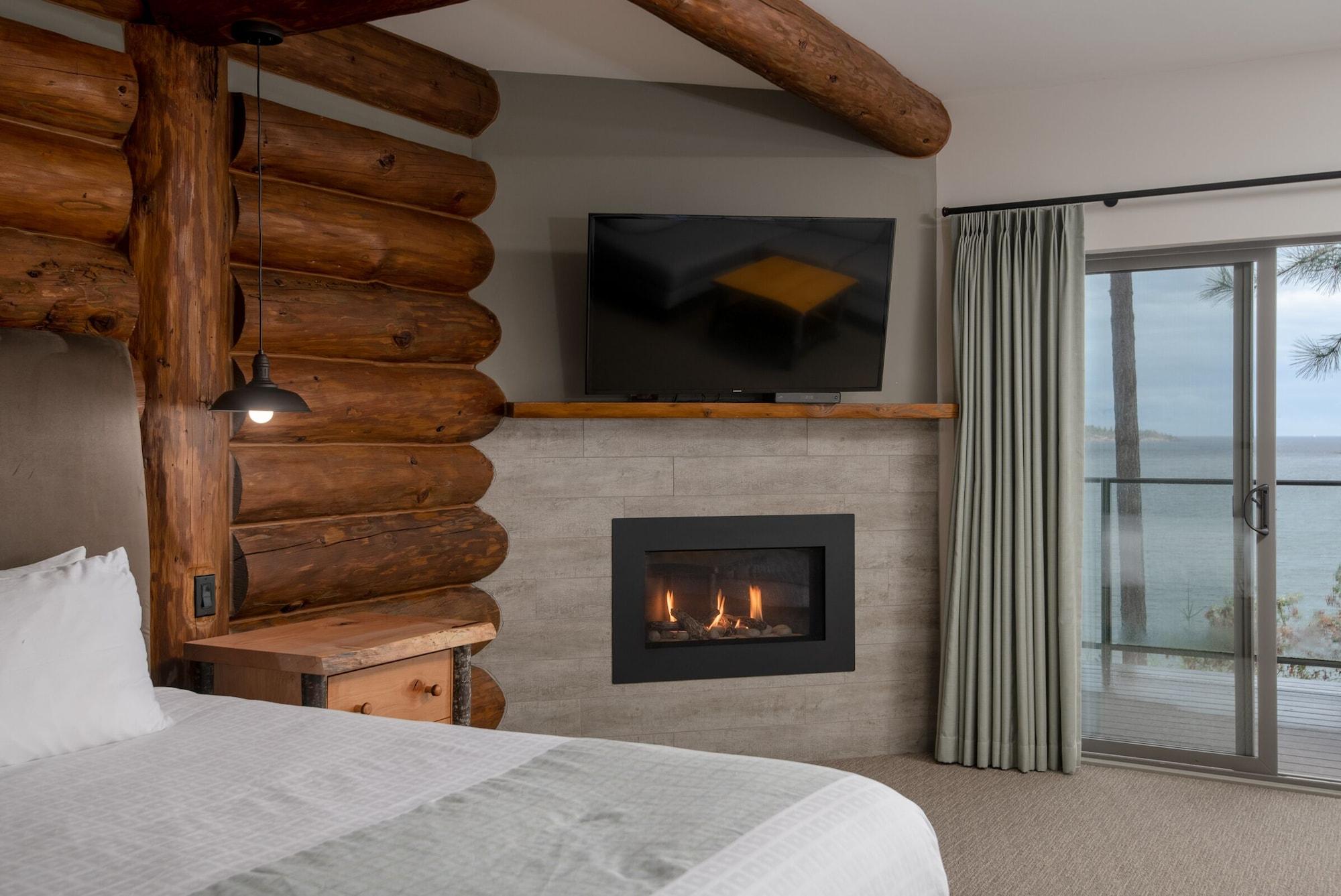 Tigh-Na-Mara Seaside Spa Resort Parksville Exterior photo