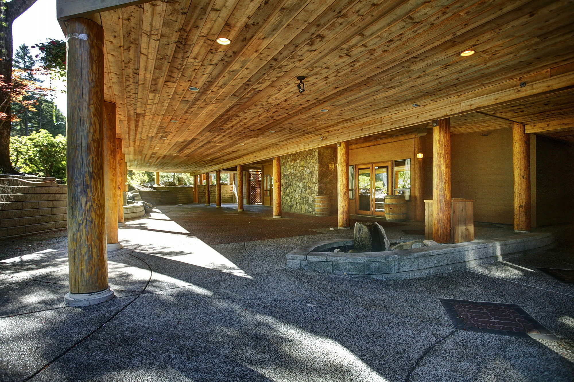 Tigh-Na-Mara Seaside Spa Resort Parksville Exterior photo