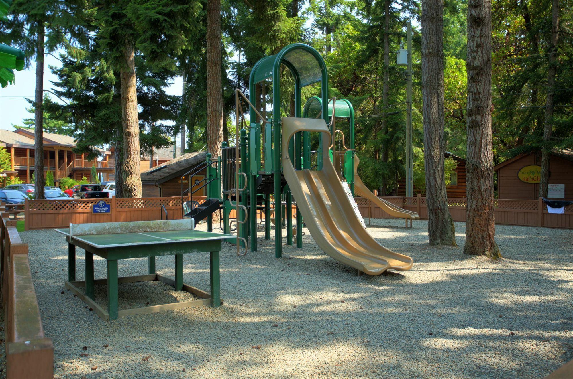 Tigh-Na-Mara Seaside Spa Resort Parksville Exterior photo